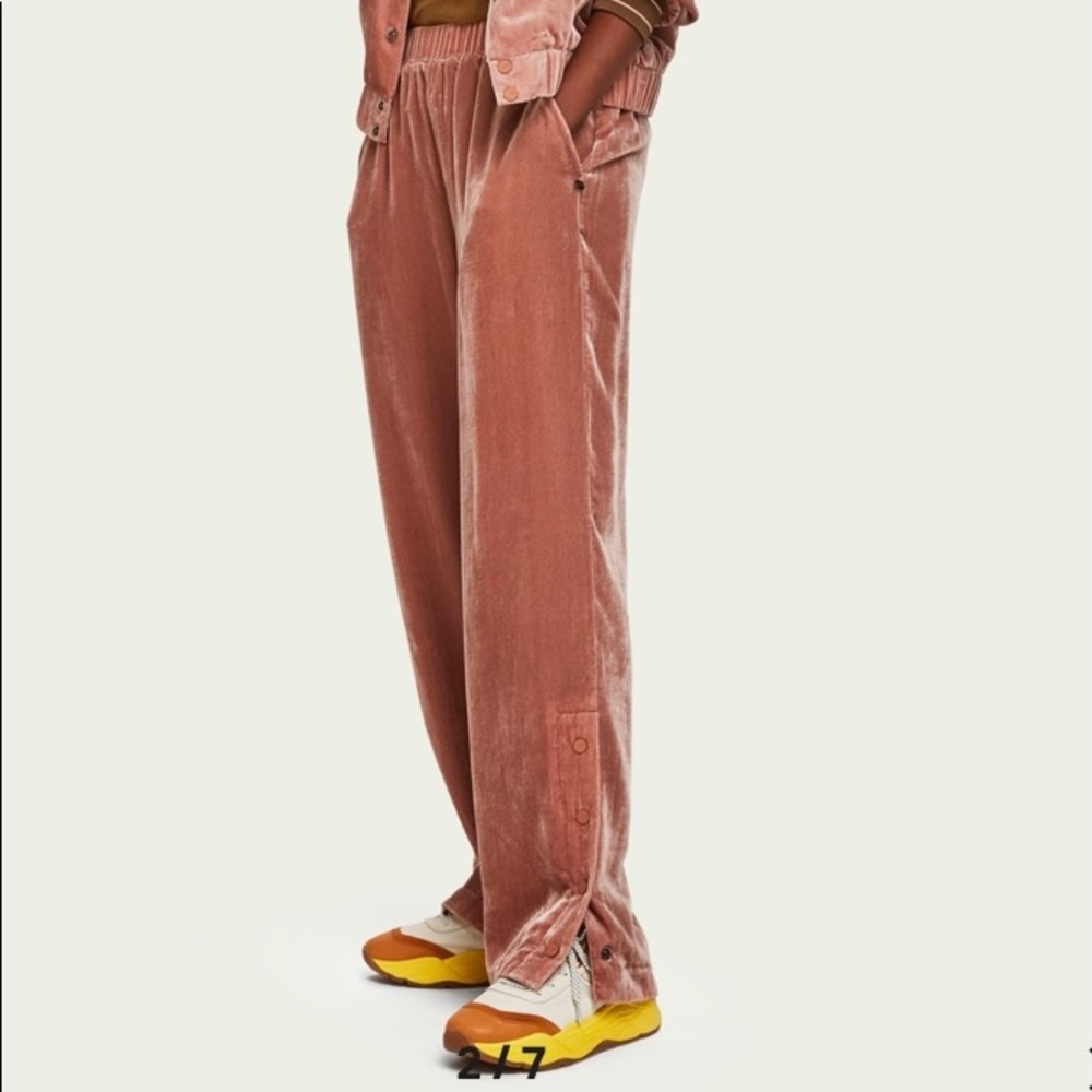 NWT Scotch and Soda Velvet Track Pants in Dusty Rose